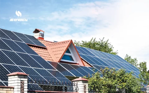 Panneaux photovoltaïques : installation, prix et démarches administratives.