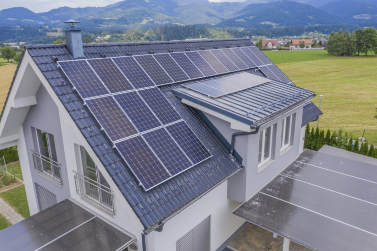 Lire la suite à propos de l’article L’énergie solaire : une source d’énergie propre et accessible.