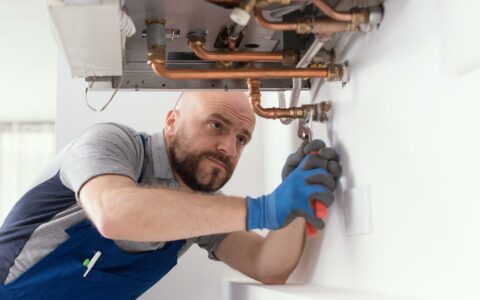 Prévenir les problèmes de plomberie : entretien et astuces.